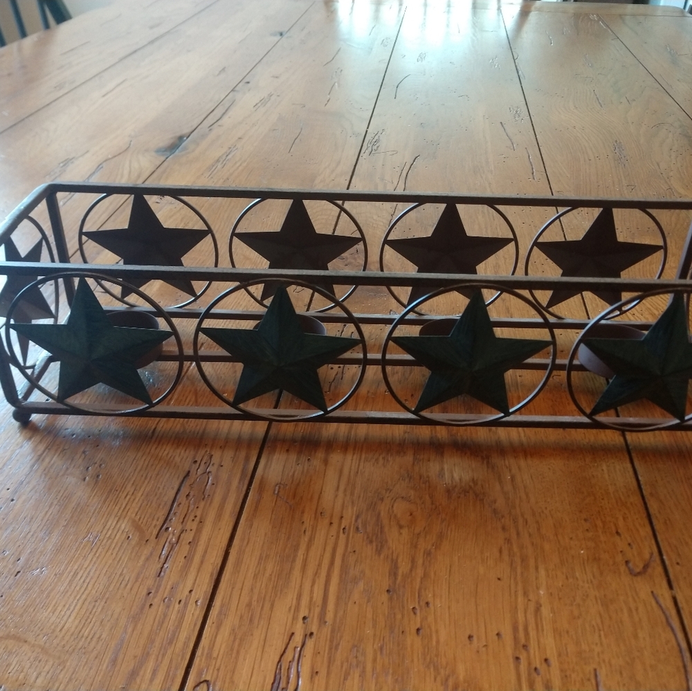Star tea light holder